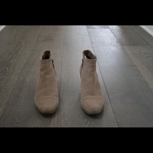 Blondo Valli Waterproof bootie